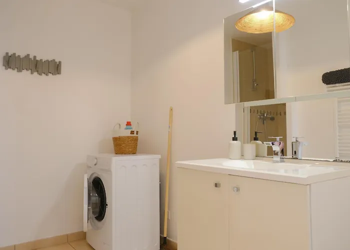 Apartment Maison Angele